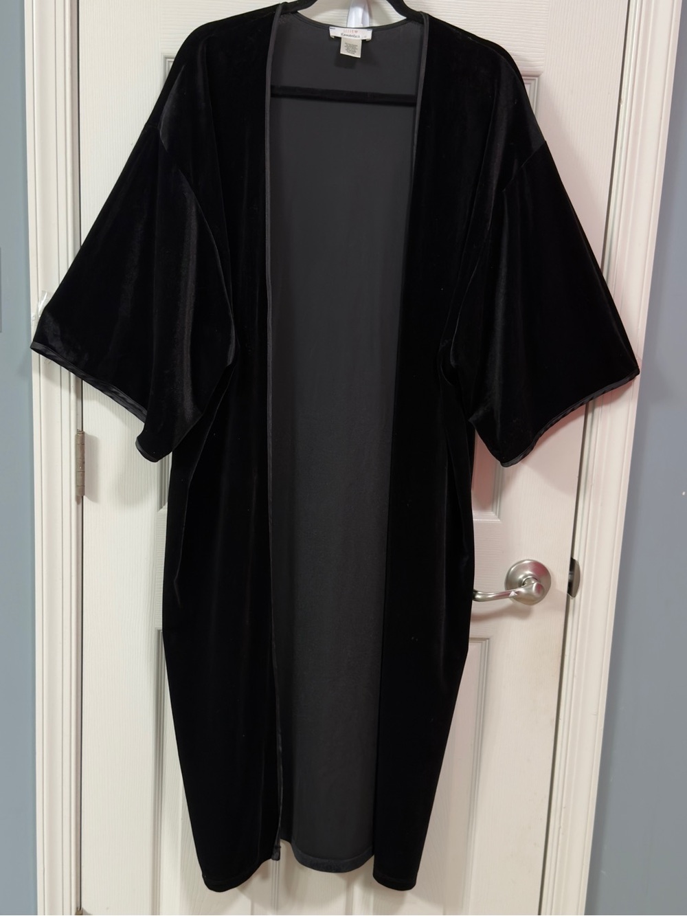 URBAN Romantics Black Velvet Kimono Open Front Longline Kimono Duster Jacket. - Picture 12 of 15